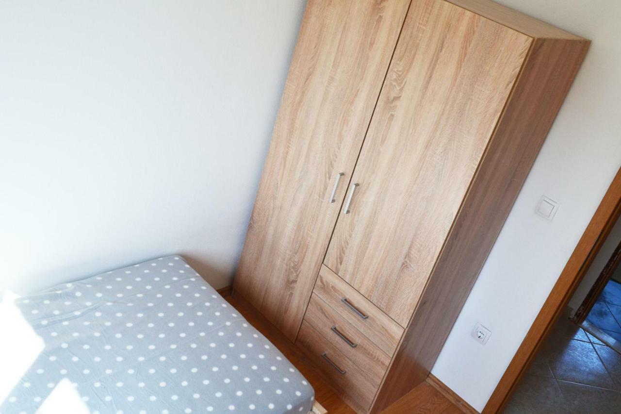 Apartman Ana Srima Exteriör bild