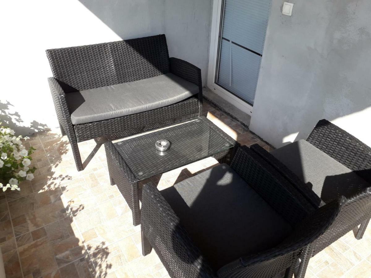 Apartman Ana Srima Exteriör bild